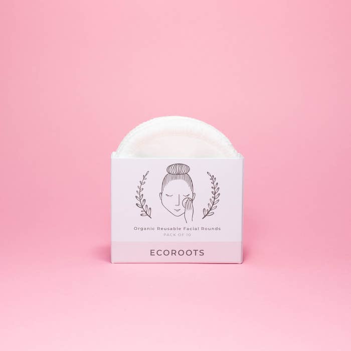 Gentle makeup remover with aloe, witch hazel, and oils