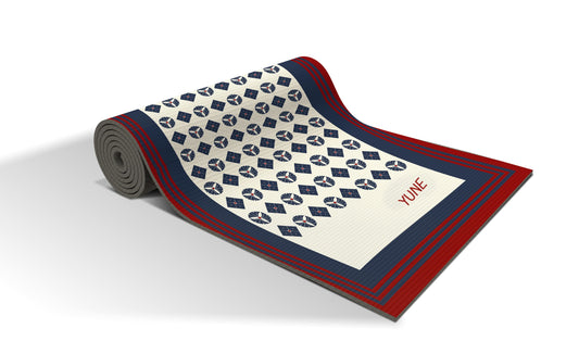Non-slip sustainable yoga mat by Yune Yoga

